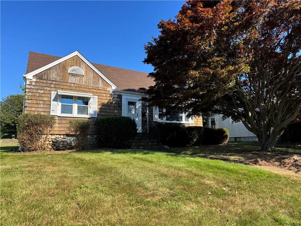 55 Ward Avenue - Photo 1