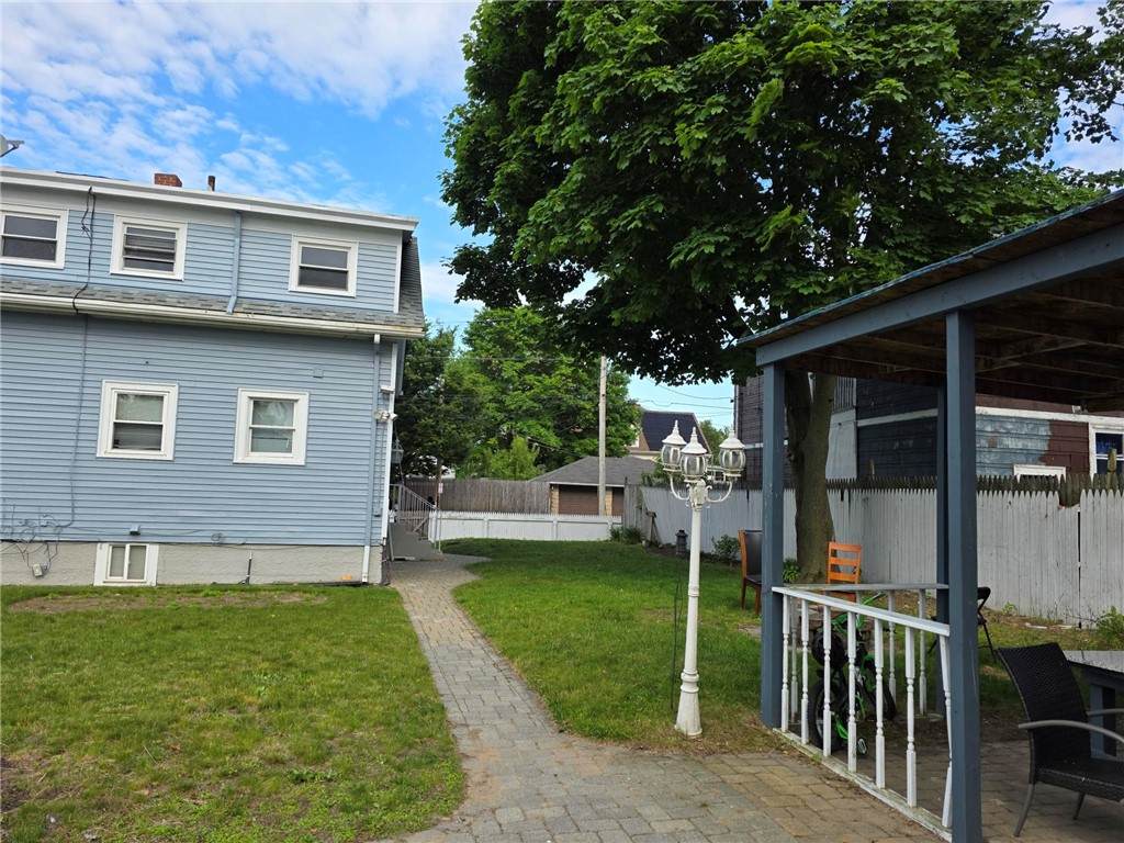 https://bt-photos.global.ssl.fastly.net/rhodeisland/orig_boomver_2_1392039-2.jpg