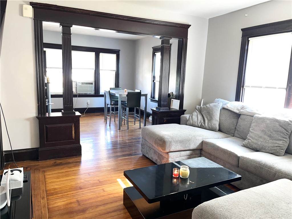 33 Harding Avenue - Photo 1