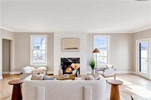 114 East Point Drive - Photo 1