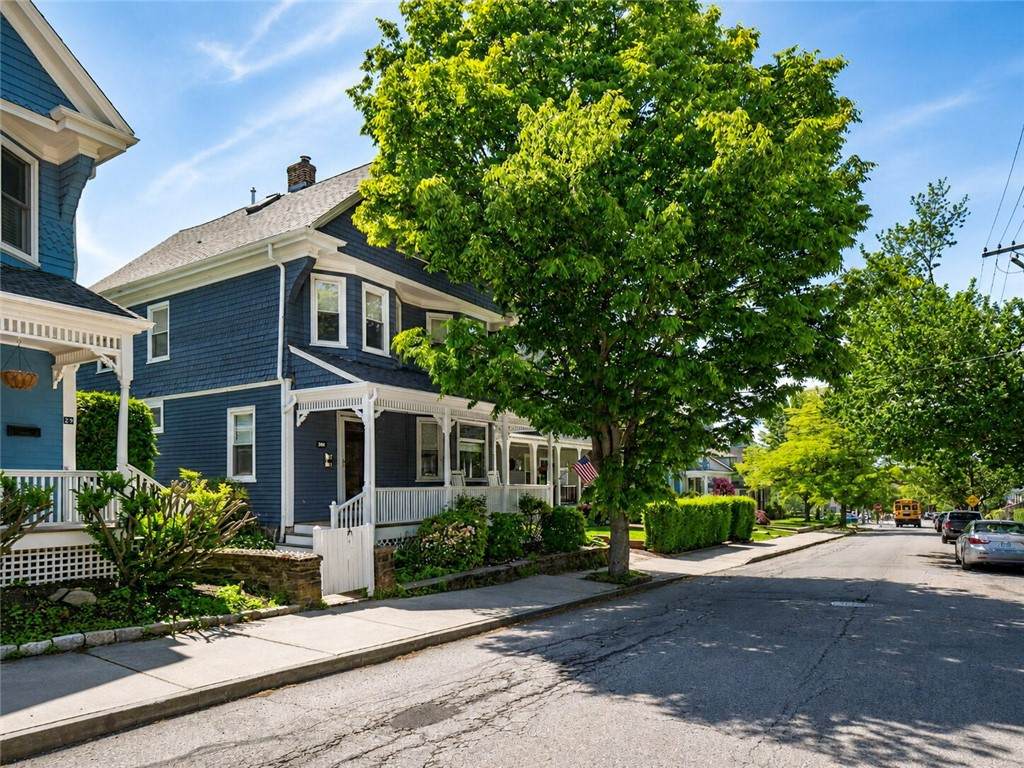 27 Mann Avenue - Photo 1