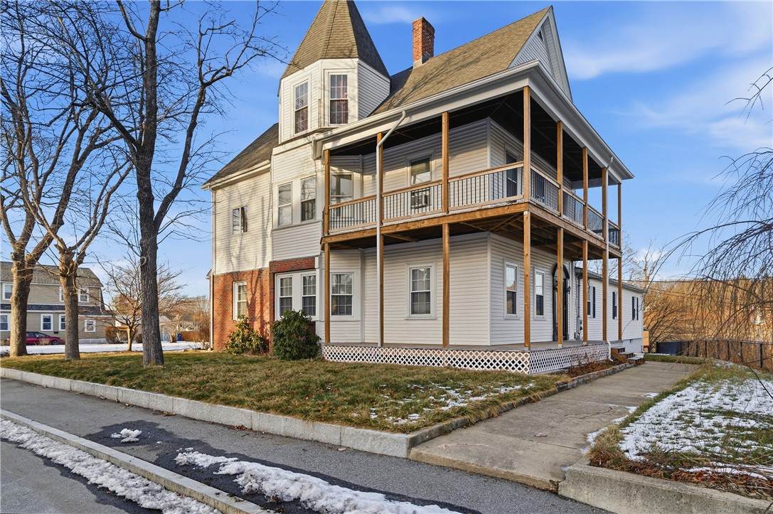 1 Bouvier Avenue - Photo 1