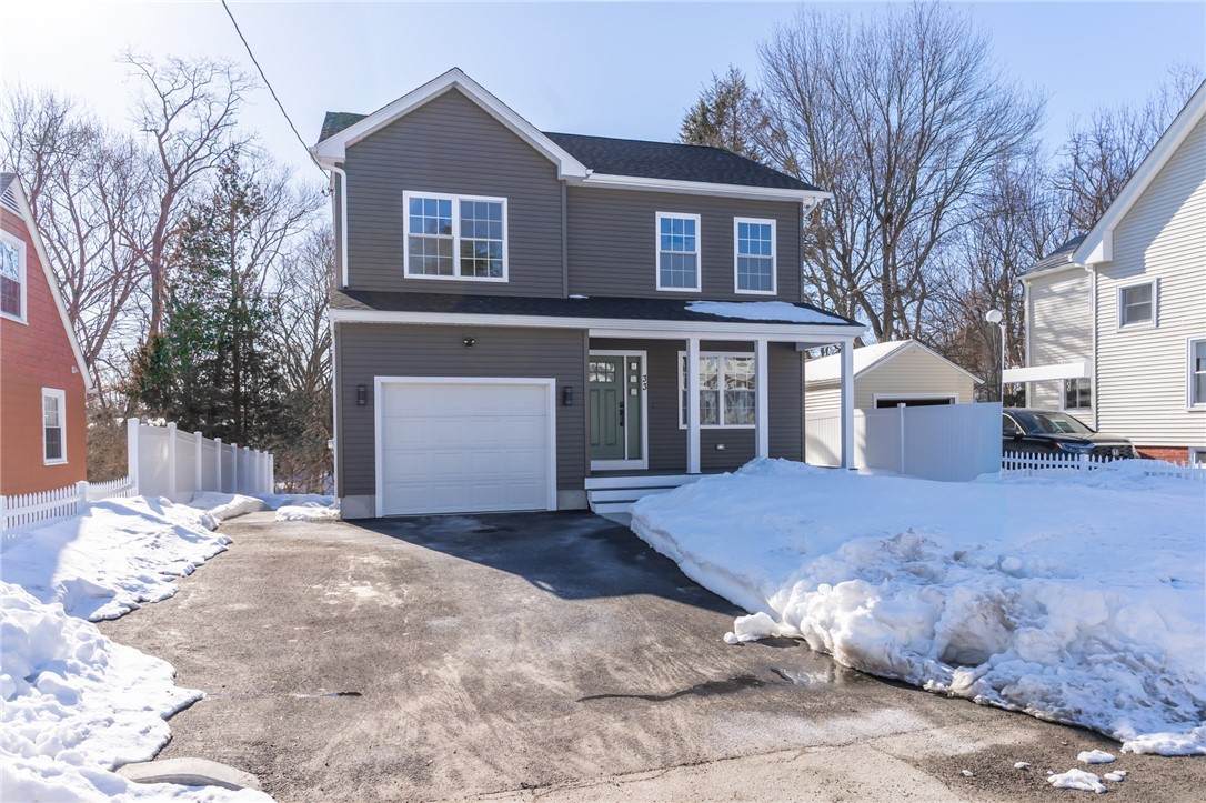 33 Hemlock Avenue - Photo 1