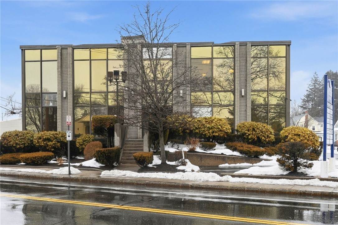 1515 Smith Street - Photo 1