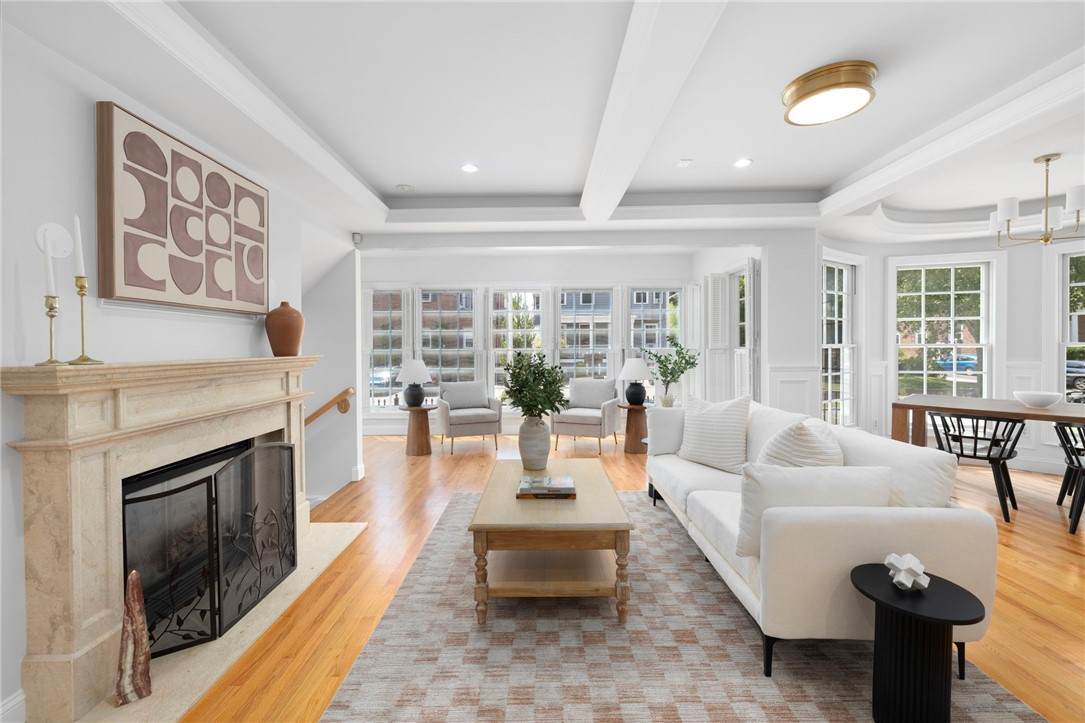 30 South Angell Street - Photo 1