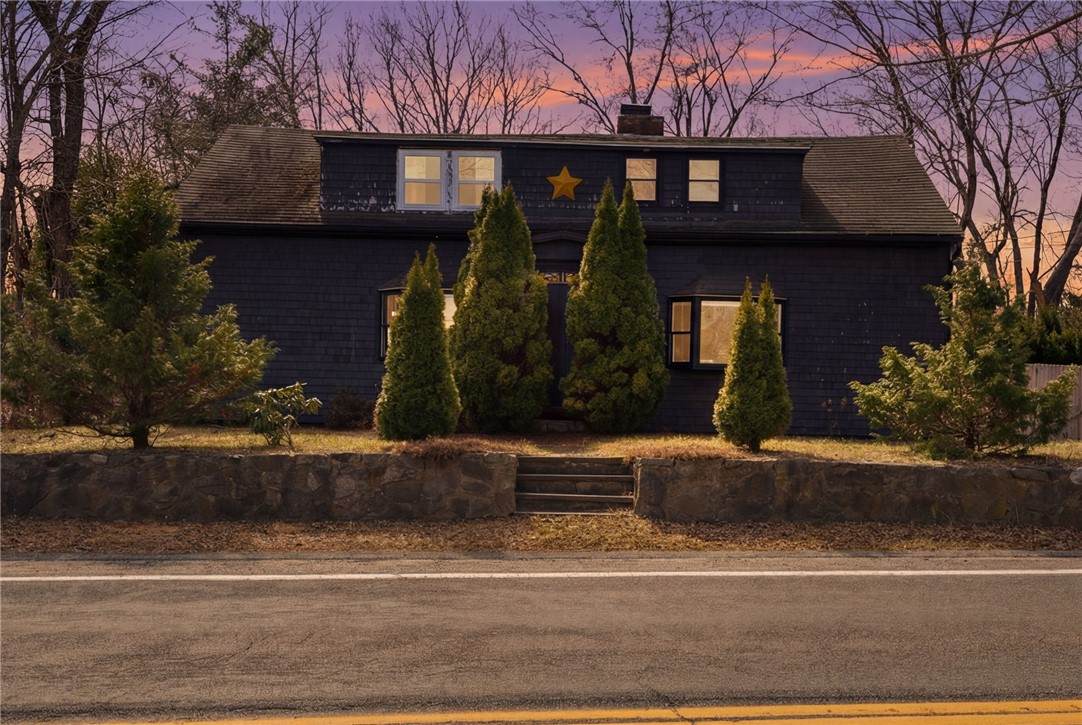 237 Spring Street - Photo 1