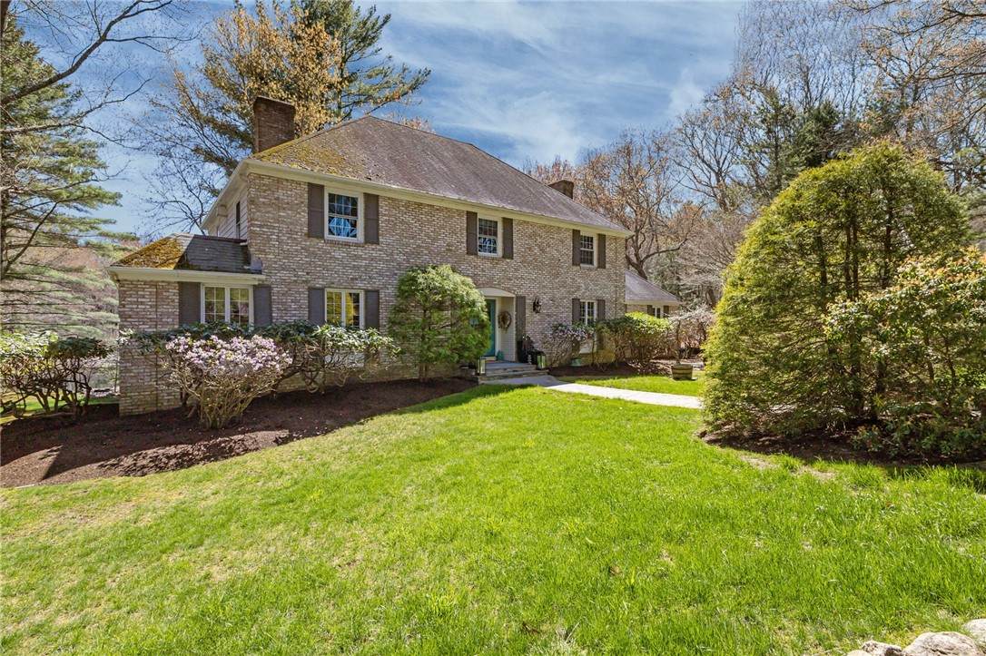 1340 Waterford Drive - Photo 1