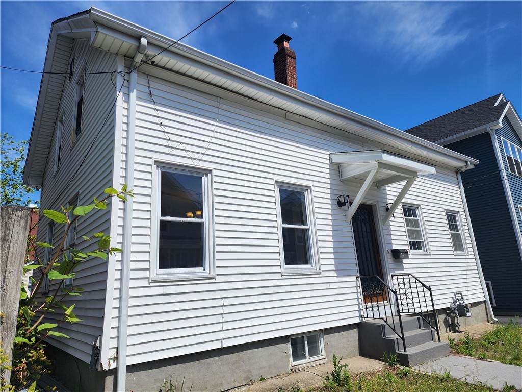 20 Vanderwater Street - Photo 1