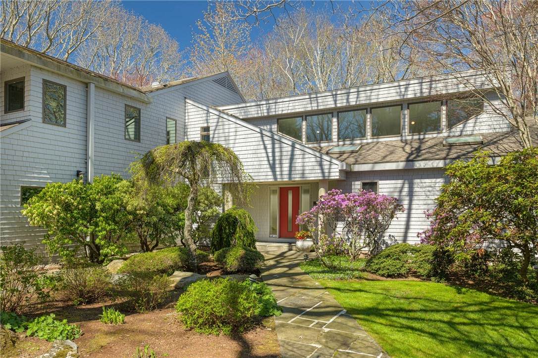 125 Woodruff Avenue - Photo 1