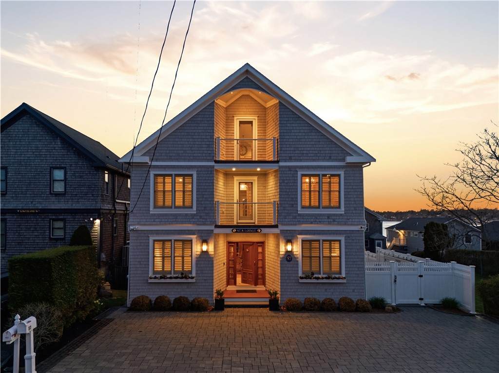 https://bt-photos.global.ssl.fastly.net/rhodeisland/orig_boomver_2_1410996-2.jpg
