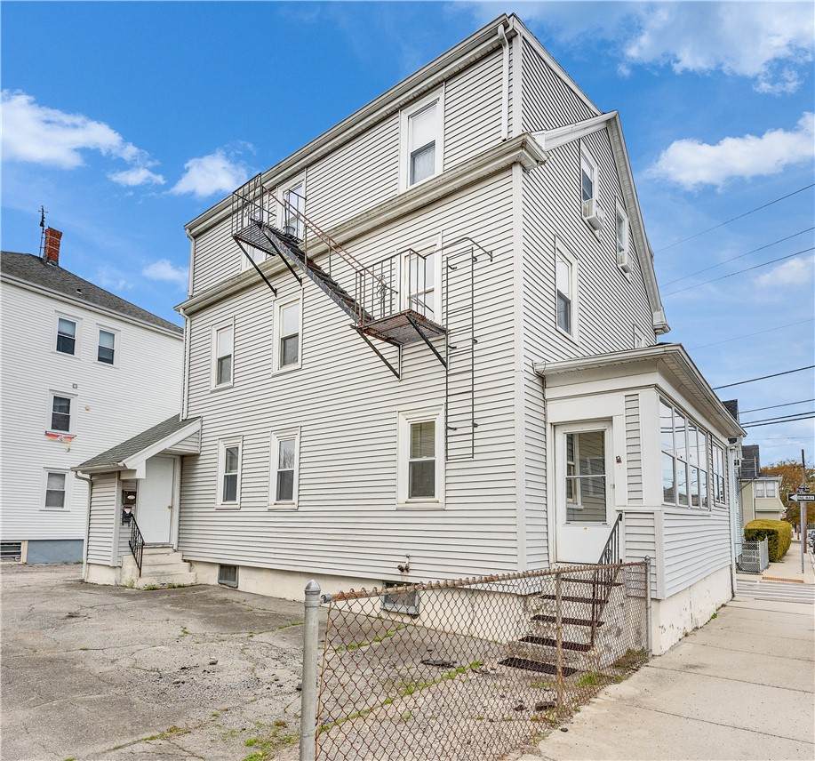 221 State Street - Photo 1