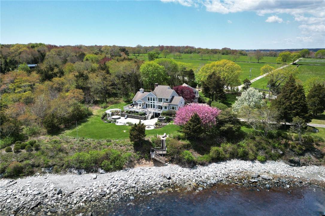 115 Beavertail Road - Photo 1