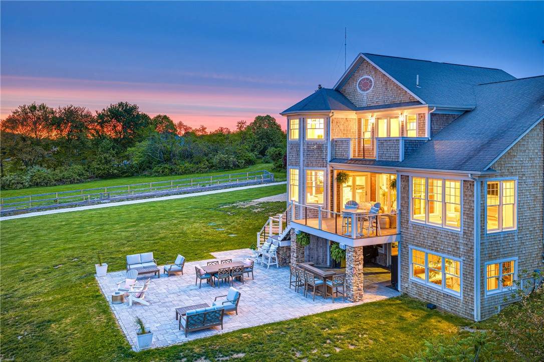 https://bt-photos.global.ssl.fastly.net/rhodeisland/orig_boomver_2_1412911-2.jpg