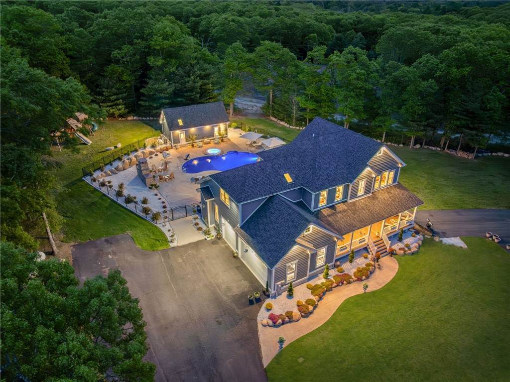 https://bt-photos.global.ssl.fastly.net/rhodeisland/orig_boomver_2_1413574-2.jpg