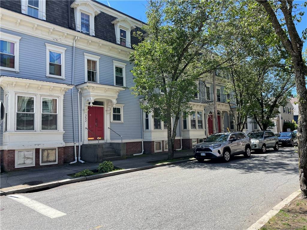 https://bt-photos.global.ssl.fastly.net/rhodeisland/orig_boomver_3_1413693-2.jpg