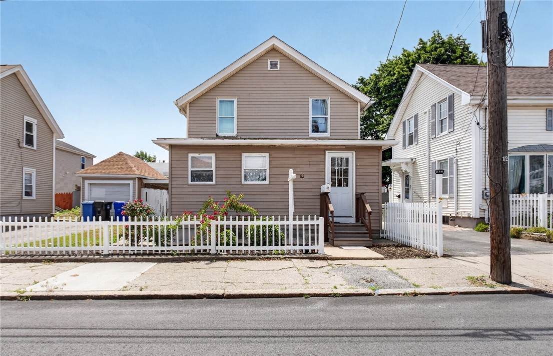 82 Perry Street - Photo 1