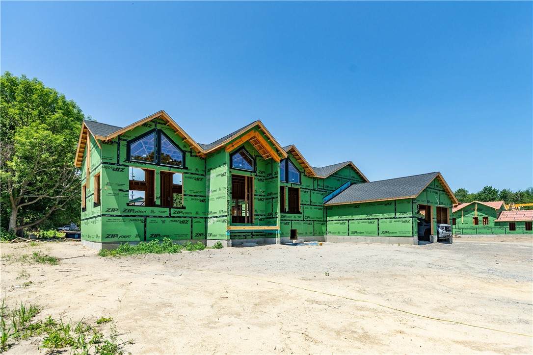 1499 Pippin Orchard Road - Photo 1