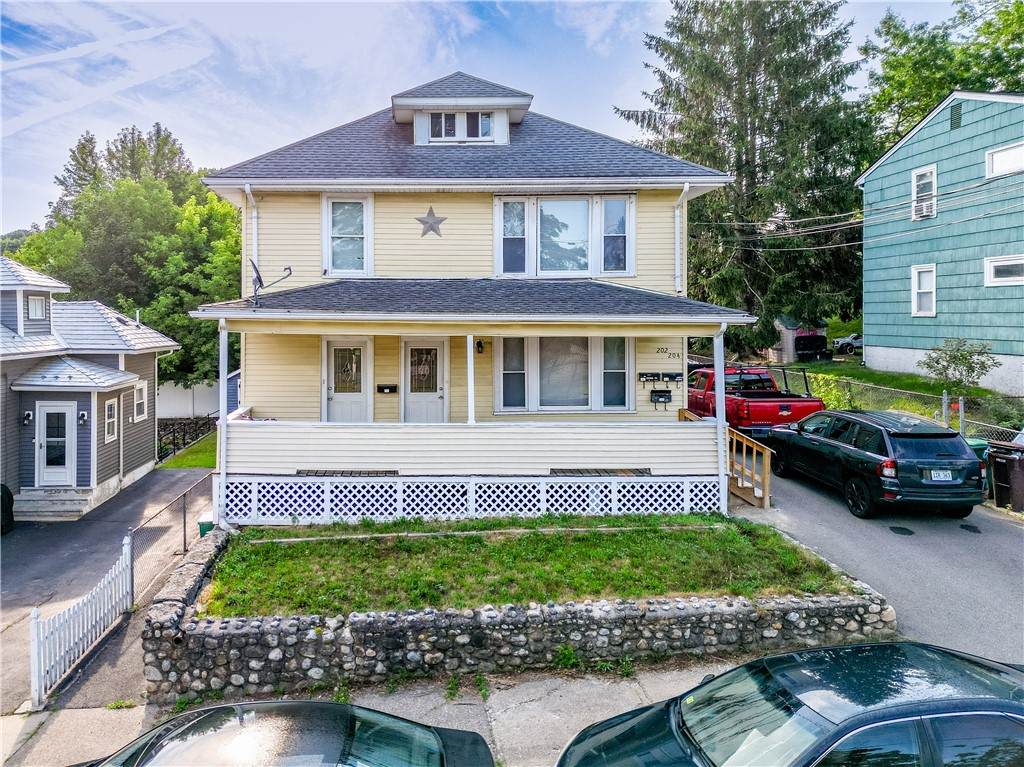 204 Ward Street - Photo 1
