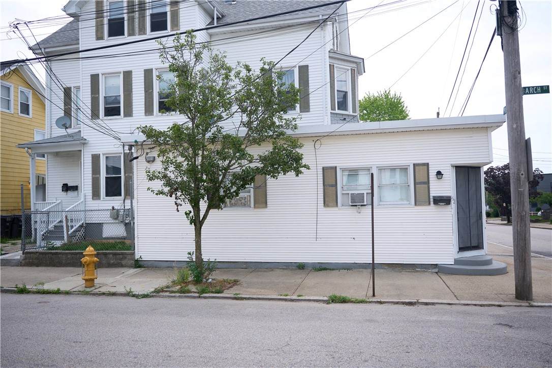 https://bt-photos.global.ssl.fastly.net/rhodeisland/orig_boomver_2_1417923-2.jpg