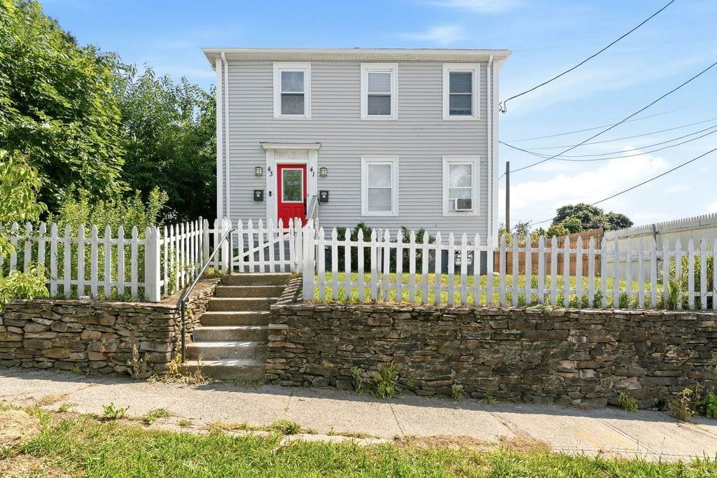 https://bt-photos.global.ssl.fastly.net/rhodeisland/orig_boomver_2_1418717-2.jpg