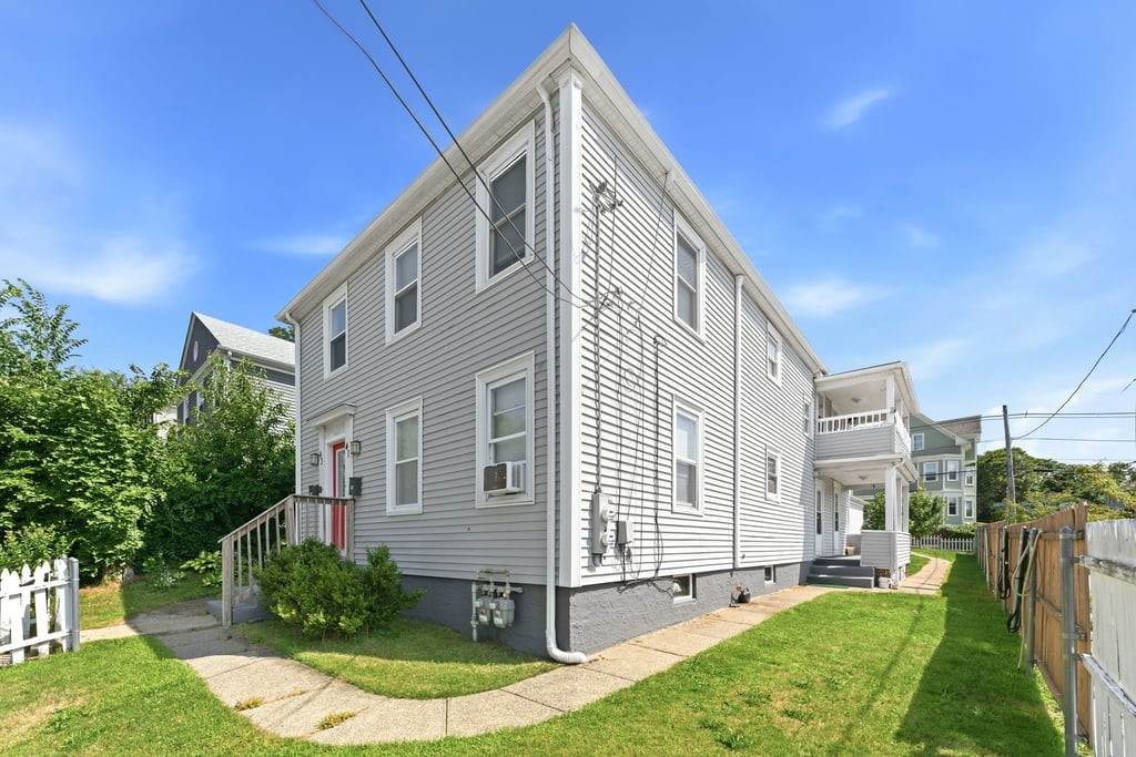 https://bt-photos.global.ssl.fastly.net/rhodeisland/orig_boomver_2_1418717-2.jpg