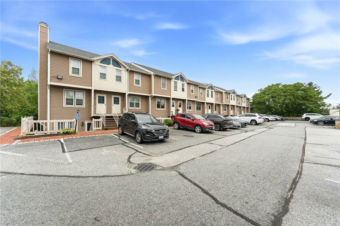 3399 Post Road - Photo 1