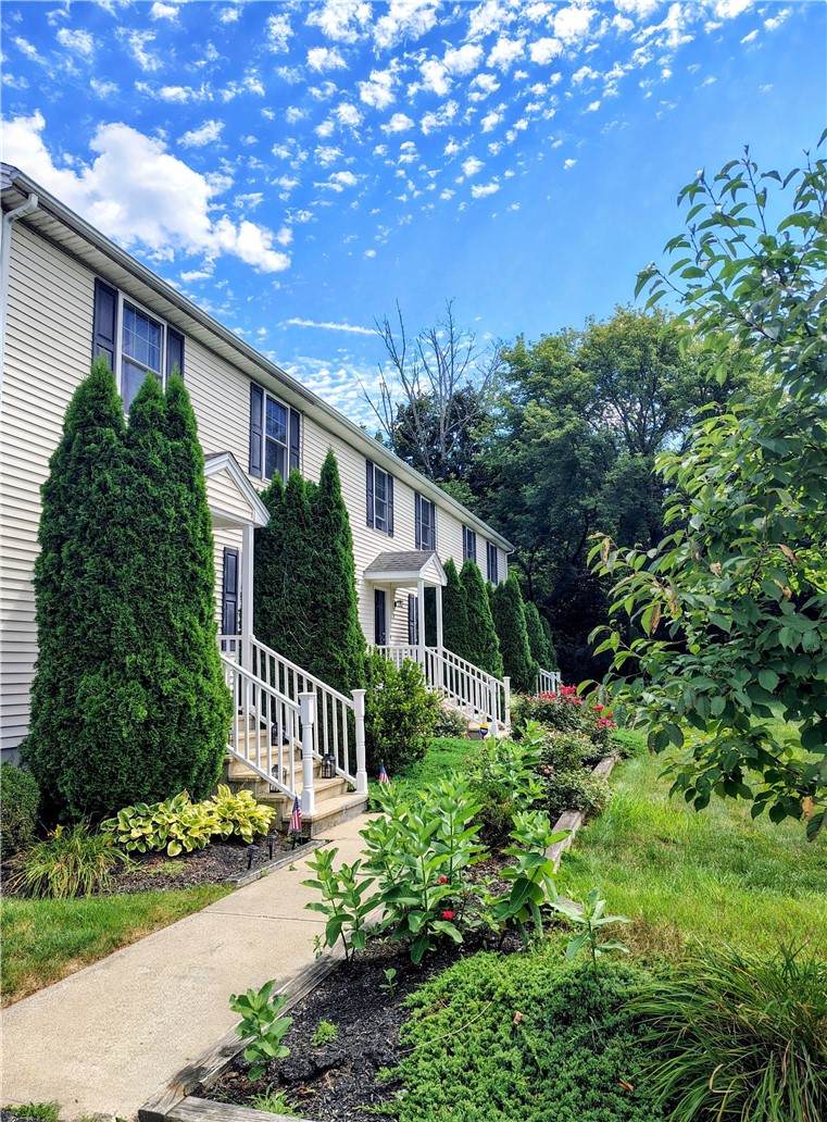 4 Legris Commons Lane - Photo 1
