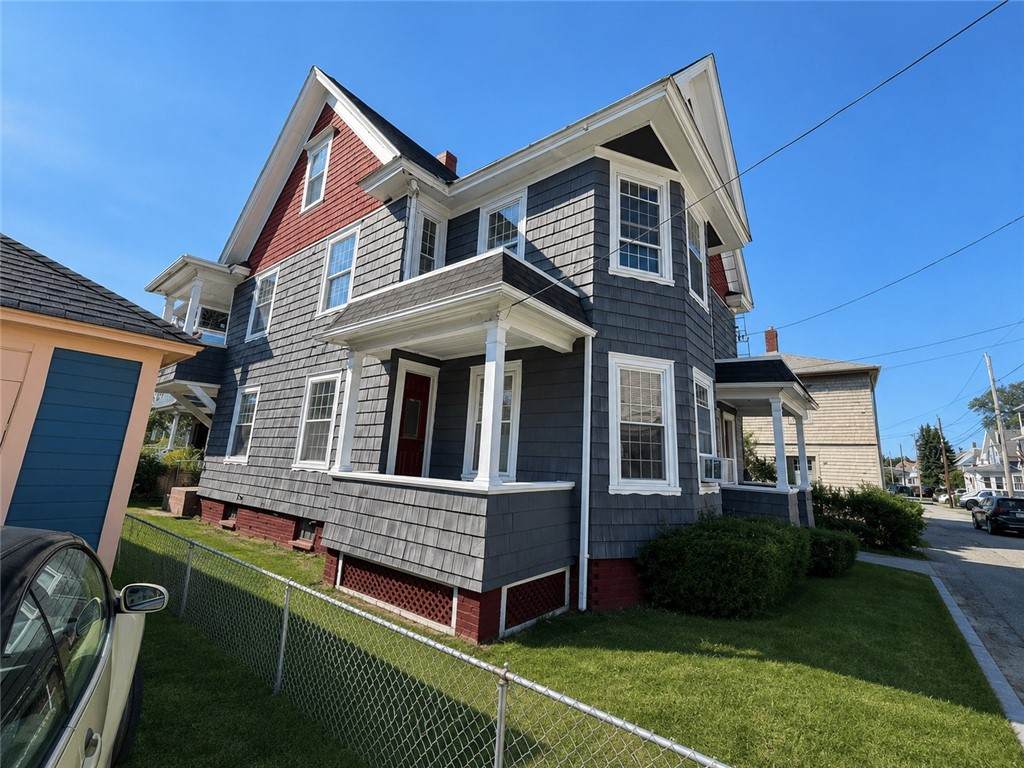 https://bt-photos.global.ssl.fastly.net/rhodeisland/orig_boomver_2_1420730-2.jpg