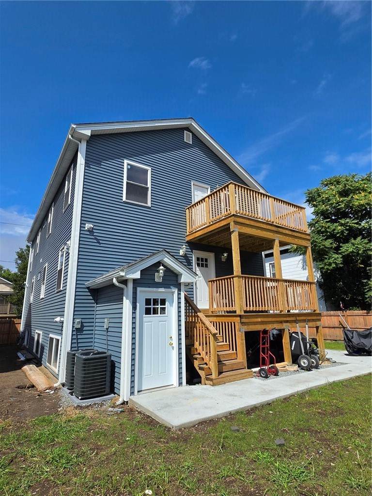 https://bt-photos.global.ssl.fastly.net/rhodeisland/orig_boomver_2_1421655-2.jpg