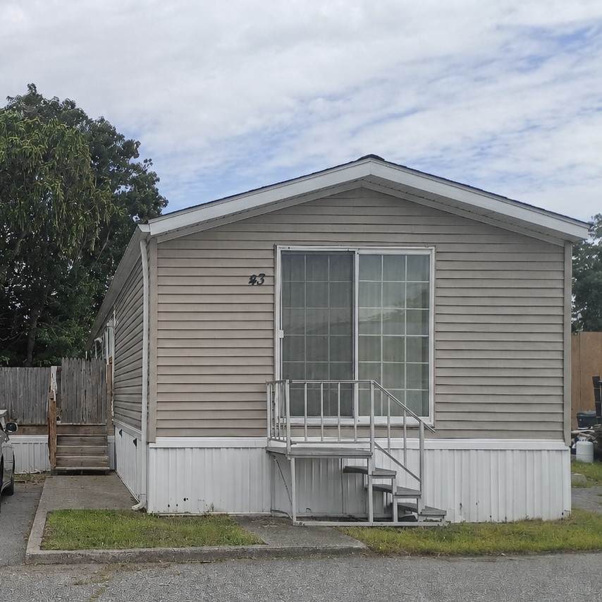 245 Manton Street - Photo 1