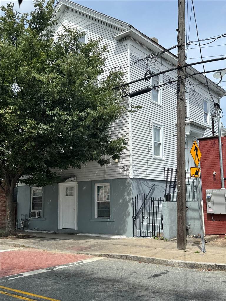 325 Manton Avenue - Photo 1
