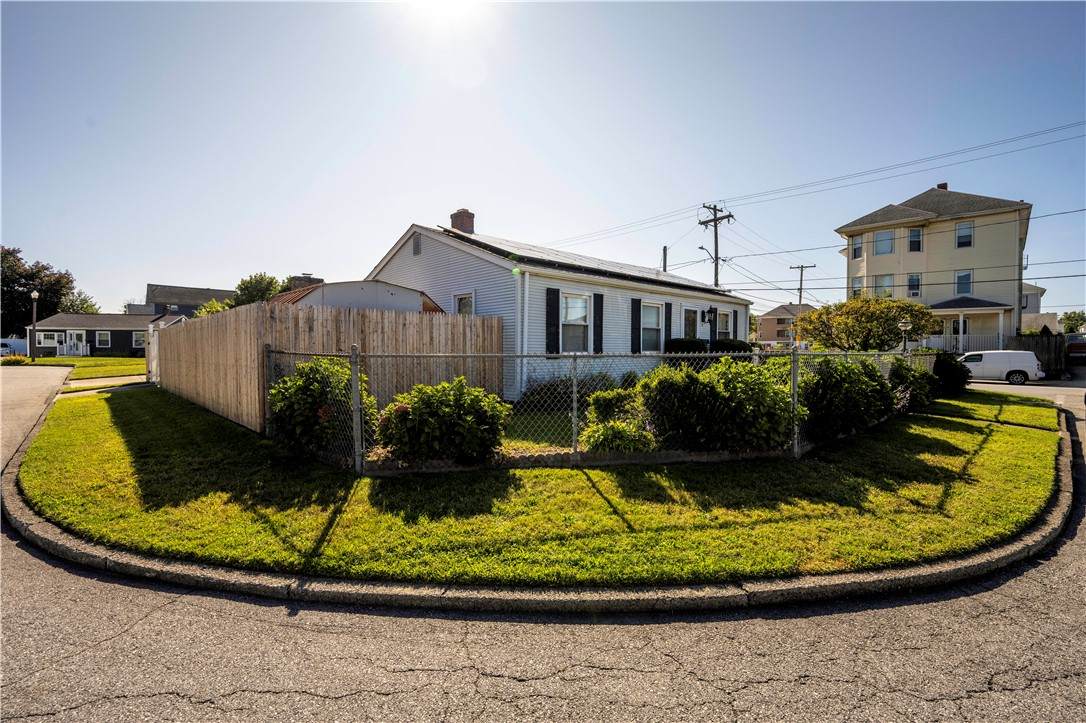 3 Rose Drive - Photo 1