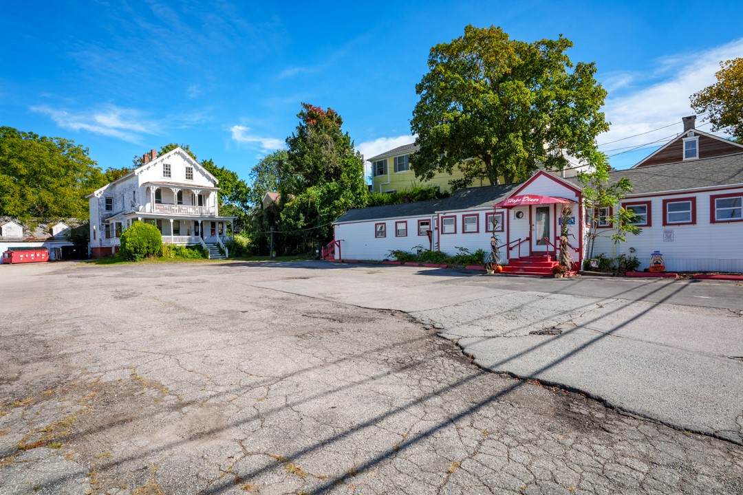 https://bt-photos.global.ssl.fastly.net/rhodeisland/orig_boomver_2_1423340-2.jpg