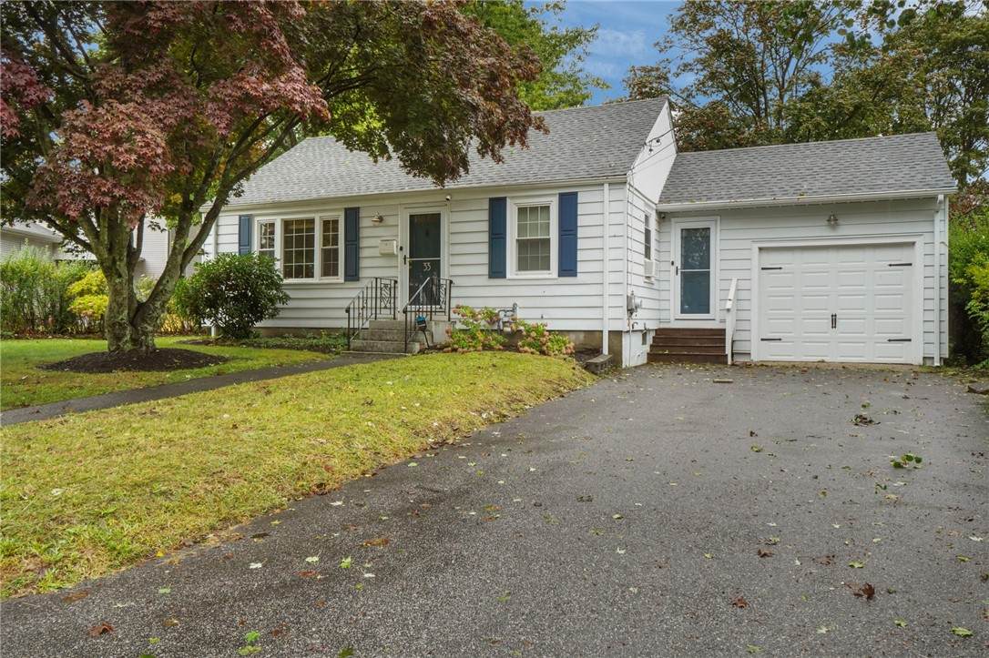 33 Betsy Williams Drive - Photo 1