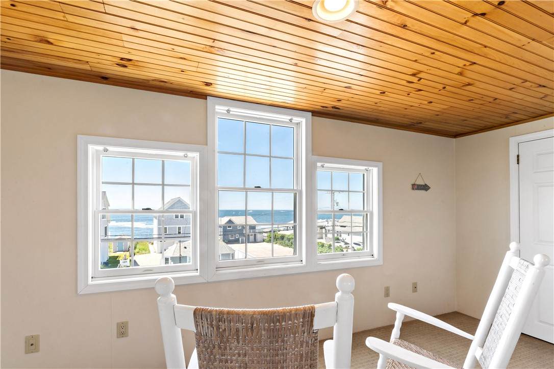 980 Matunuck Beach Road - Photo 1