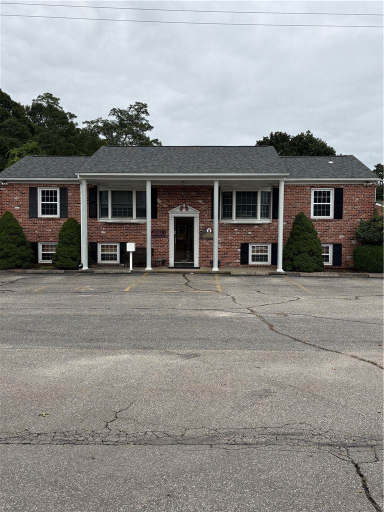 7630 Post Road - Photo 1