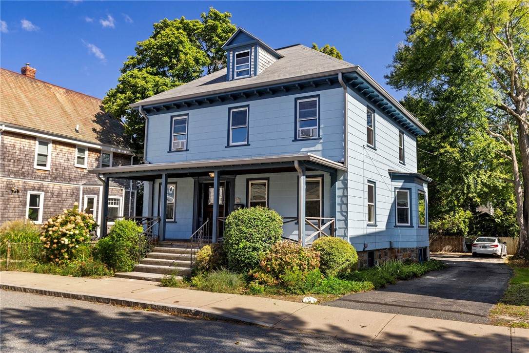 15 Bradford Avenue - Photo 1