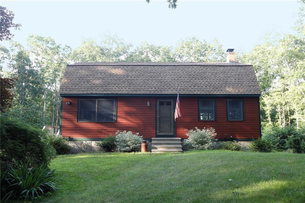 100 Quaker Lane - Photo 1