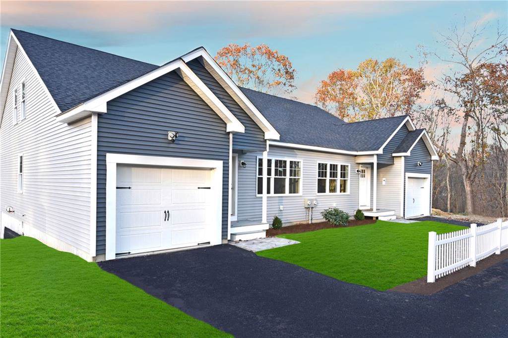 5 Lily Lane - Photo 1