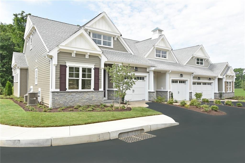 27 Middleberry Lane, Unit#11 - Photo 1
