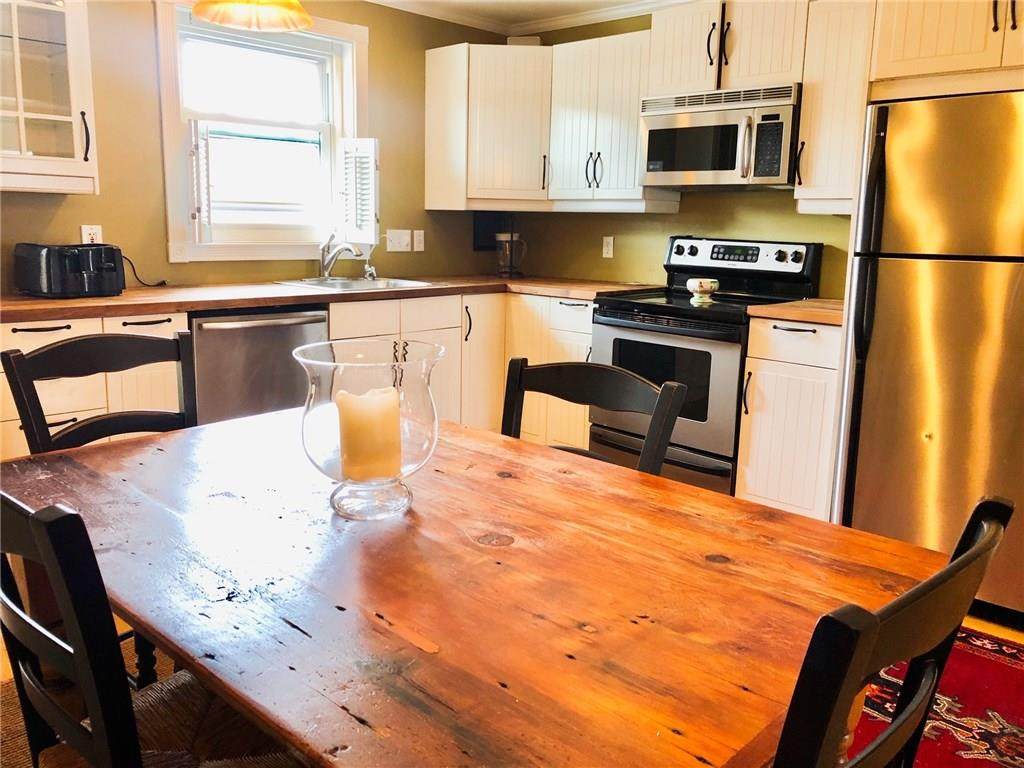 70 Carroll Avenue - Photo 1