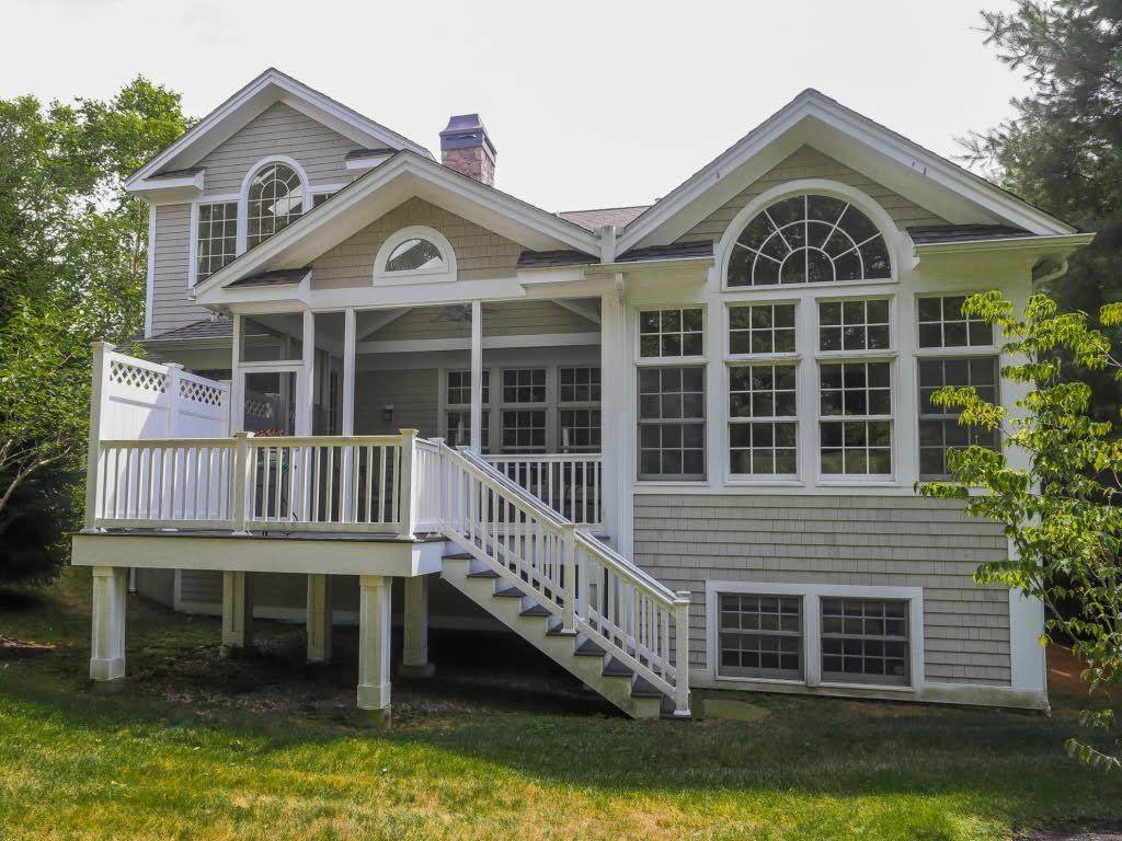 32 Newbury Drive - Photo 1