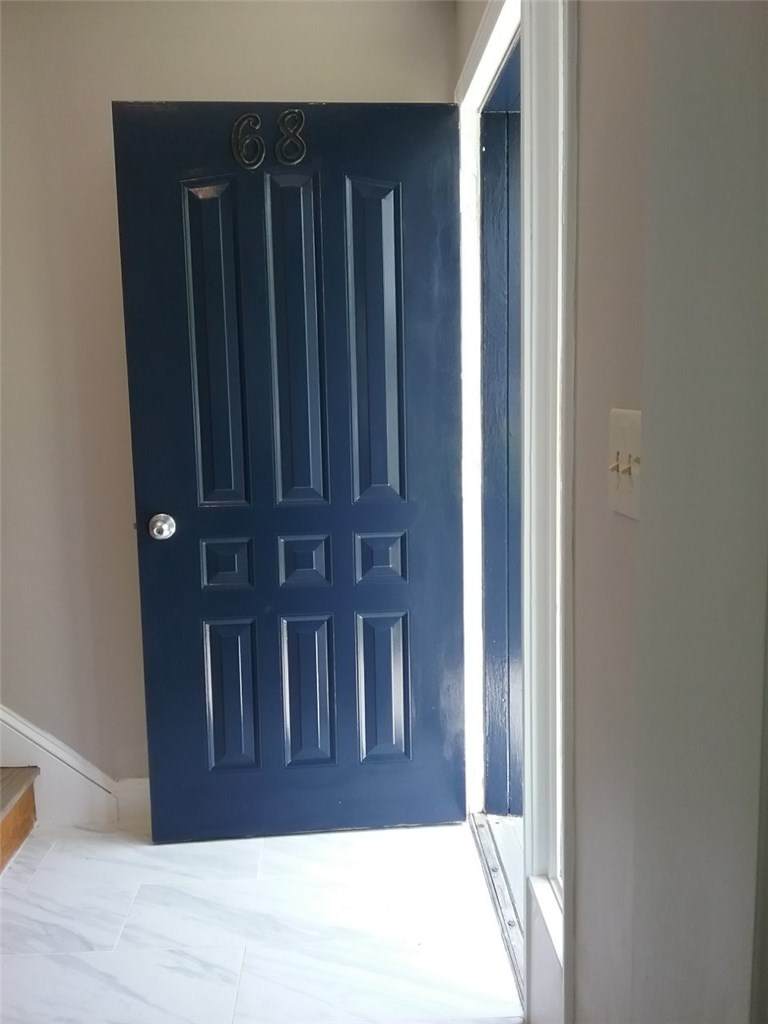 68 Memorial Boulevard - Photo 1