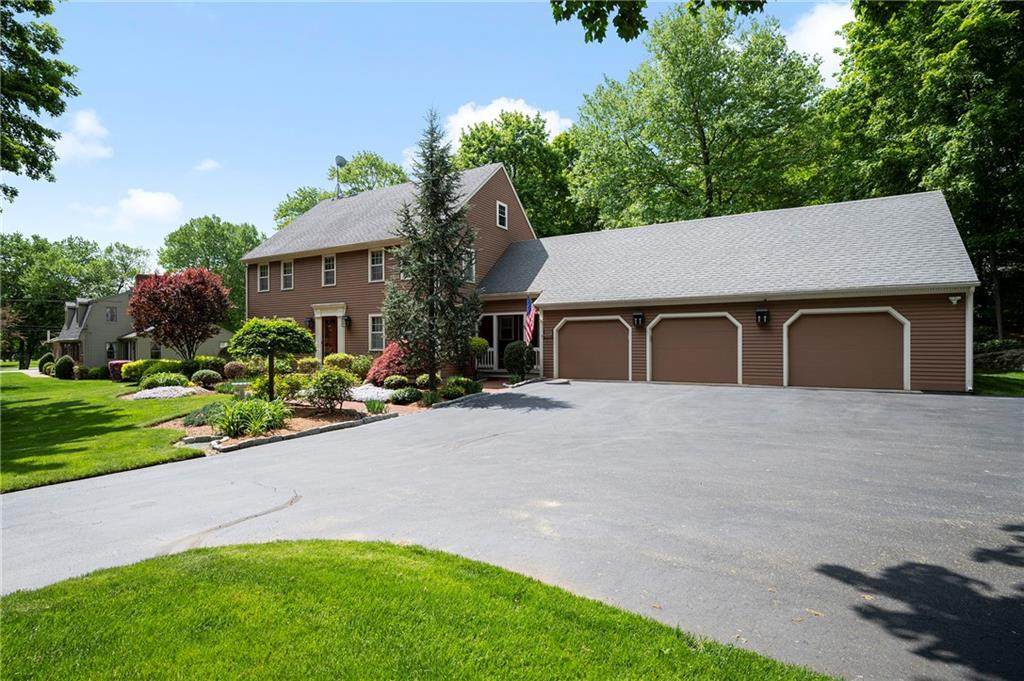 84 Austin Avenue - Photo 1