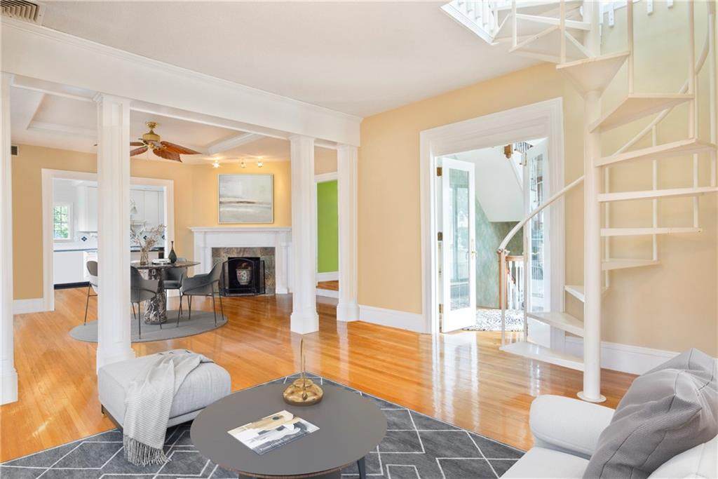 133 Columbia Avenue - Photo 1