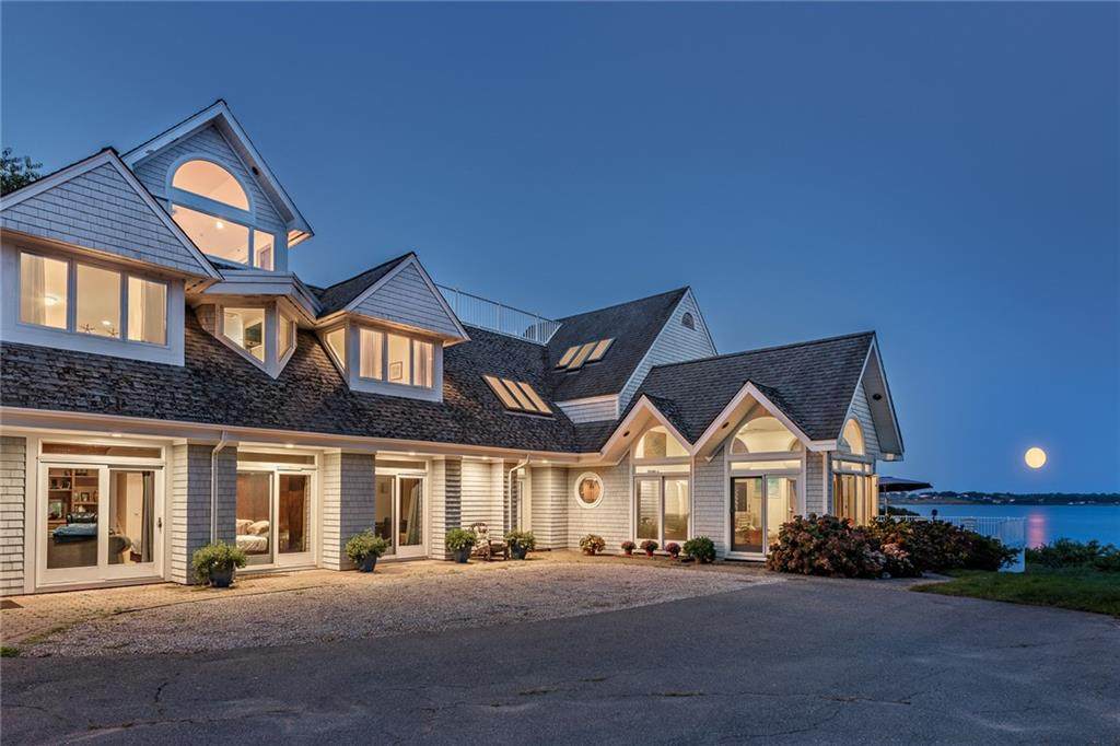 205 Indian Avenue - Photo 1