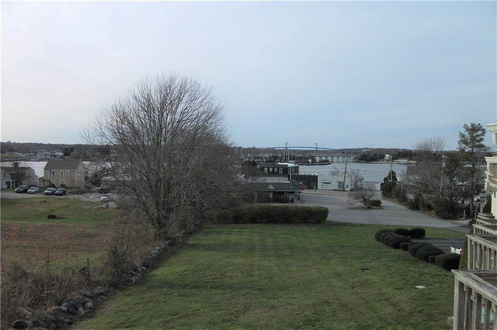 43 Sakonnet East Court - Photo 1