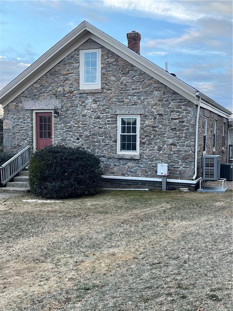 https://bt-photos.global.ssl.fastly.net/rhodeisland/orig_boomver_3_1389157-2.jpg