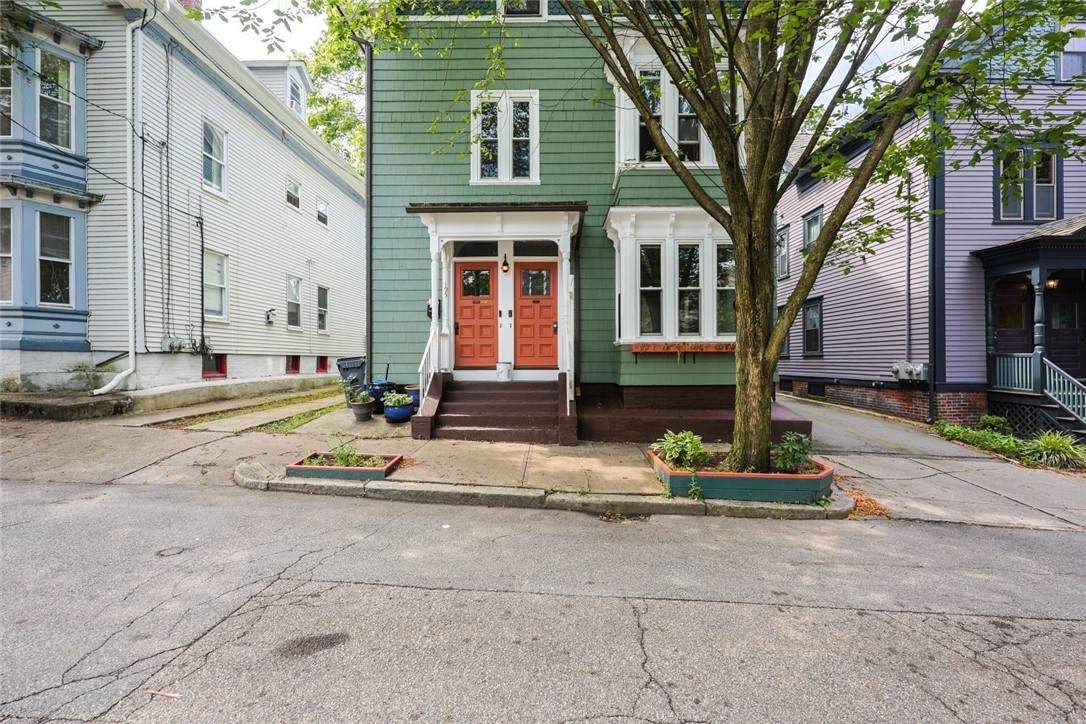 https://bt-photos.global.ssl.fastly.net/rhodeisland/orig_boomver_2_1389346-2.jpg