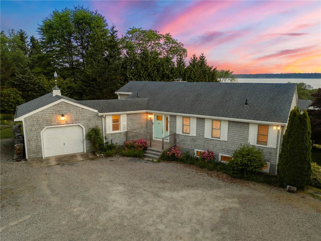 55 West Main Road - Photo 1